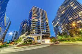 608 68 Smithe Street, Vancouver, BC
