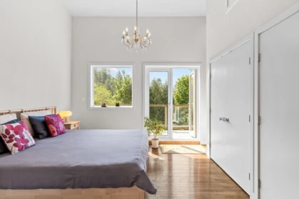 Guest Bathroom Photo of 6965 Marine Drive, West Vancouver, BC