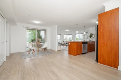 Breakfast Nook Photo of 215 14960 102a Avenue, Surrey, BC