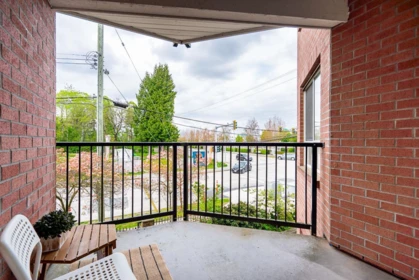 Front Yard Photo of 215 14960 102a Avenue, Surrey, BC