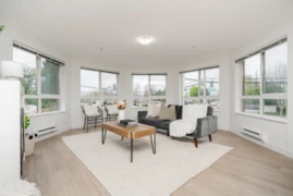 215 14960 102a Avenue, Surrey, BC