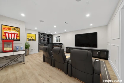 Hot Tub / Spa Photo of 16111 108 Avenue, Surrey, BC