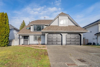 15663 107a Avenue, Surrey, BC, Surrey — Single Family Residence for sale