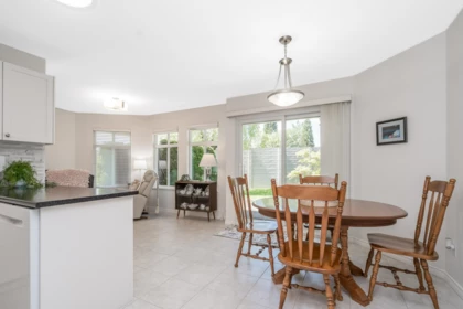 Powder Room Photo of 7 19649 53 Avenue, Langley, BC