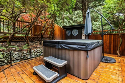 Backyard Photo of 6326 Rockwell Drive, Harrison Hot Springs, BC