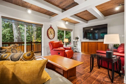 6326 Rockwell Drive, Harrison Hot Springs, BC, Harrison Hot Springs — Single Family Residence for sale
