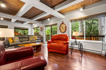 6326 Rockwell Drive, Harrison Hot Springs, BC, Harrison Hot Springs — Single Family Residence for sale