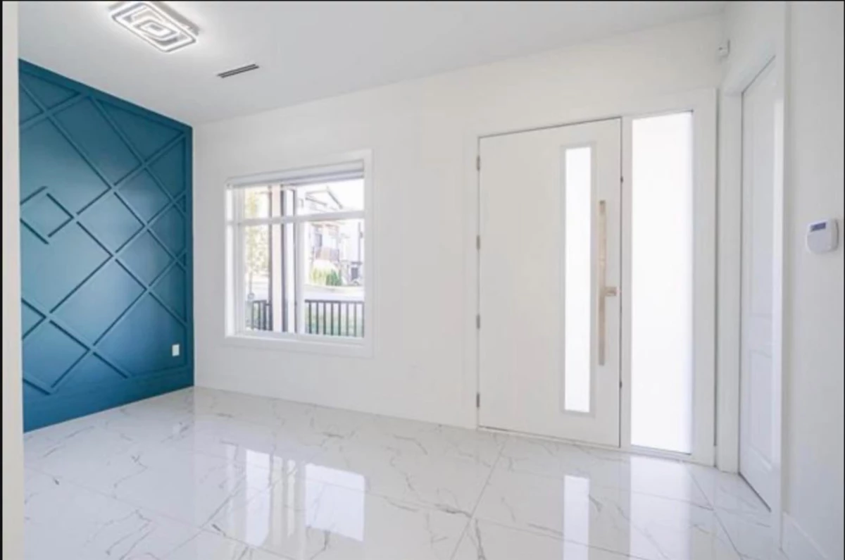 Family Room Photo of 6258 147b Street, Surrey, BC