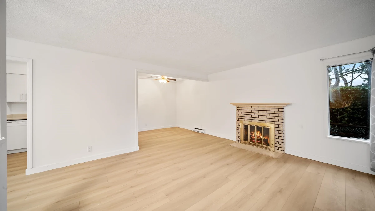 Living Room Photo of 916 10620 150 Street, Surrey, BC