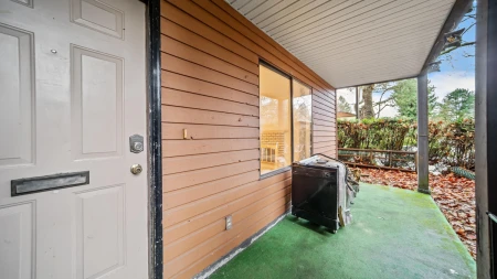 Breakfast Nook Photo of 916 10620 150 Street, Surrey, BC