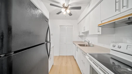 Laundry Room Photo of 916 10620 150 Street, Surrey, BC