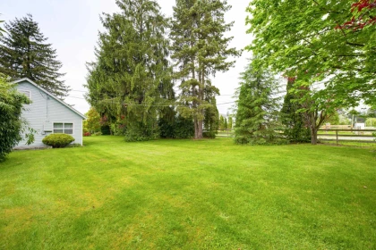 Garden / Landscaping Photo of 3741 224 Street Street, Langley, BC
