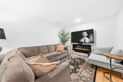 Office / Den Photo of 1216 Plateau Drive, North Vancouver, BC