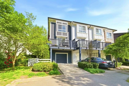 Backyard Photo of 1 2423 Avon Place, Port Coquitlam, BC