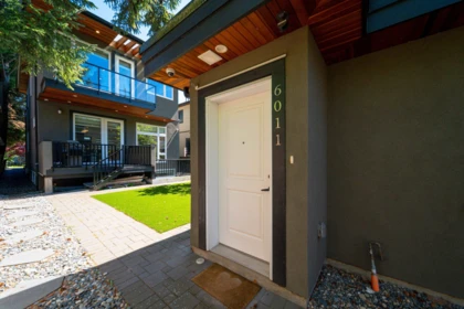 Backyard Photo of 6007 Larch Street, Vancouver, BC