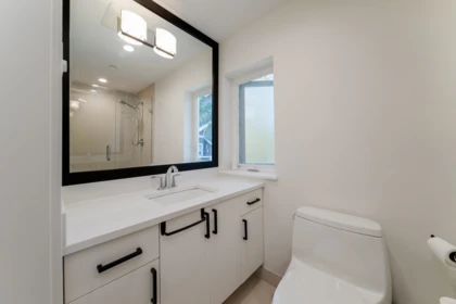 Hot Tub / Spa Photo of 6007 Larch Street, Vancouver, BC