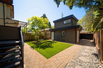 Outdoor Deck Photo of 6007 Larch Street, Vancouver, BC