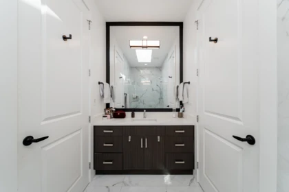 Powder Room Photo of 6007 Larch Street, Vancouver, BC