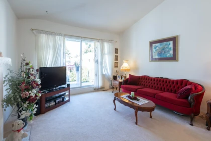 Primary Bedroom Photo of 4 13919 70 Avenue, Surrey, BC