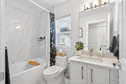 Hallway Photo of 31 22128 48a Avenue, Langley, BC