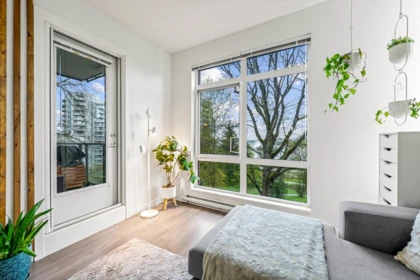 Breakfast Nook Photo of 328 22 E Royal Avenue, New Westminster, BC