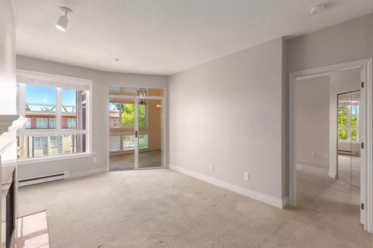 Dining Area Photo of 406 3621 W 26th Avenue, Vancouver, BC