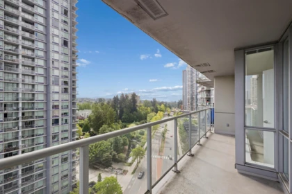 Office / Den Photo of 1107 13688 100 Avenue, Surrey, BC