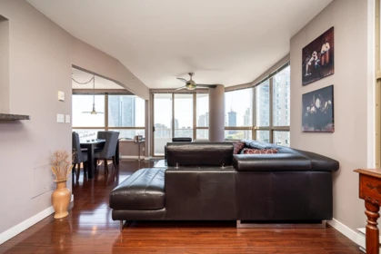 Breakfast Nook Photo of 1000 328 Clarkson Street, New Westminster, BC