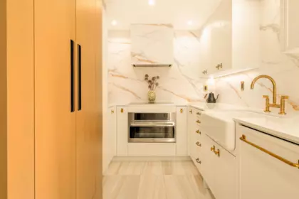 Mudroom Photo of 302 1008 Beach Avenue, Vancouver, BC