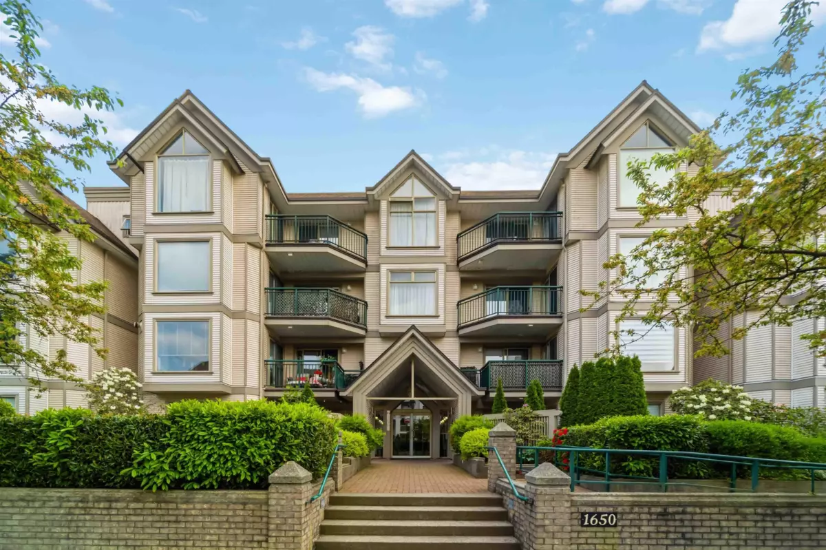 Family Room Photo of 208 1650 Grant Avenue, Port Coquitlam, BC