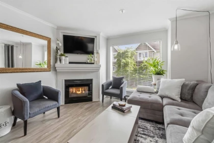 Breakfast Nook Photo of 208 1650 Grant Avenue, Port Coquitlam, BC