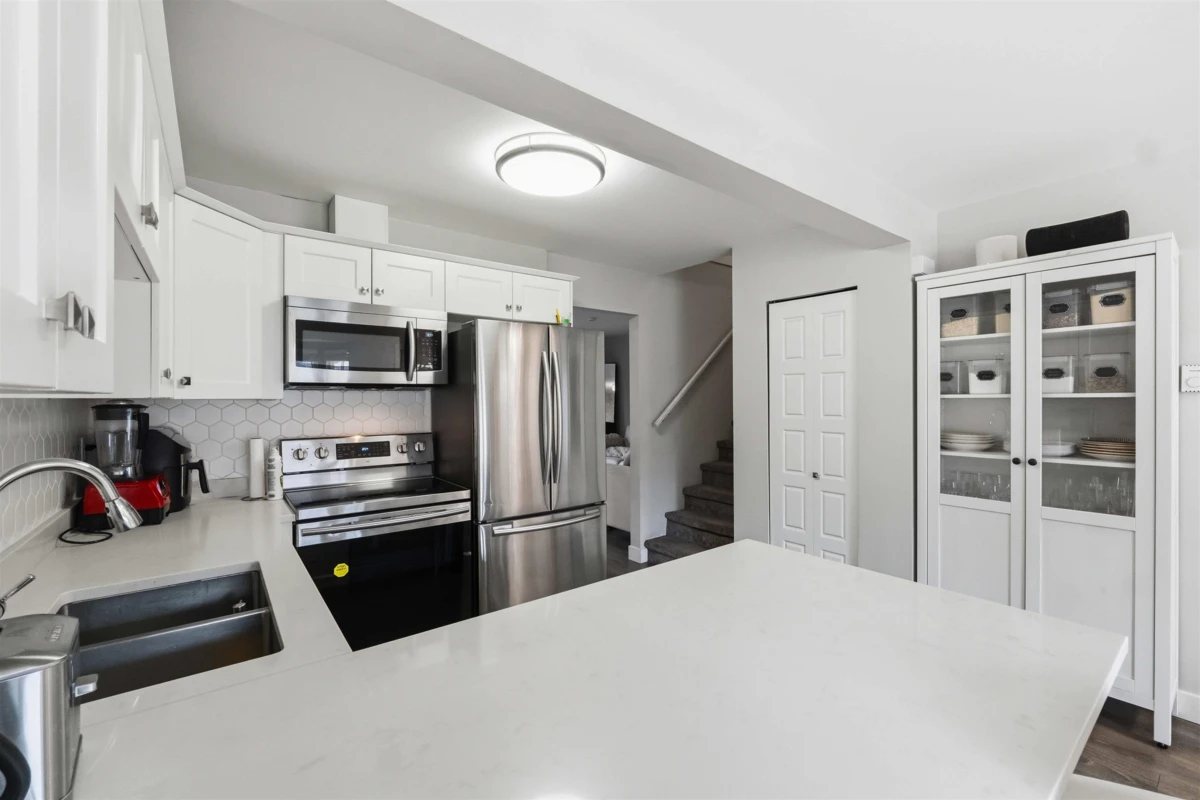 Dining Area Photo of 22 11757 207 Street, Maple Ridge, BC