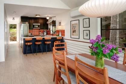 Breakfast Nook Photo of 310 Mariners Way, Mayne Island, BC