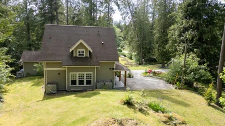 Aerial View of 5626 Curran Road, Halfmoon Bay, BC