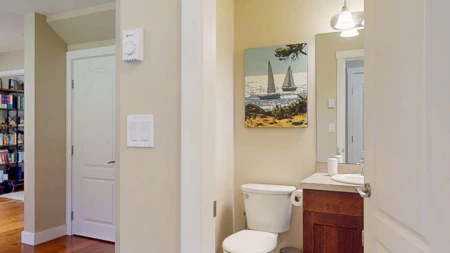 Basement Recreation Room Photo of 5626 Curran Road, Halfmoon Bay, BC