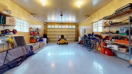 Community Amenities Photo (Clubhouse) of 5626 Curran Road, Halfmoon Bay, BC