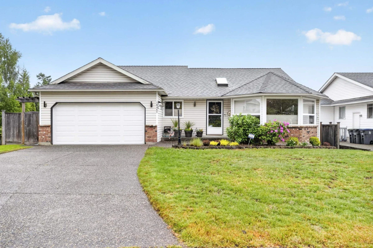Exterior Rear Photo of 16457 10a Avenue, Surrey, BC