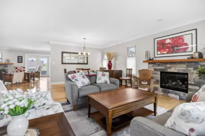 16457 10a Avenue, Surrey, BC, Surrey — Single Family Residence for sale