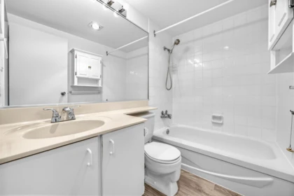 Primary Bathroom Photo of 310 360 E 2nd Street, North Vancouver, BC
