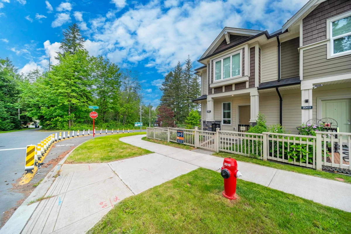 Exterior Rear Photo of 20411 76 Avenue, Langley, BC