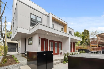 2133 E Pender Street, Vancouver, BC, Vancouver — Townhouse for sale