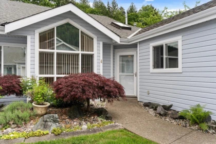 Backyard Photo of 4 730 Mccombs Drive, Harrison Hot Springs, BC