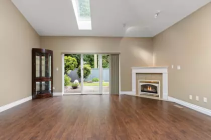 4 730 Mccombs Drive, Harrison Hot Springs, BC, Harrison Hot Springs — Townhouse for sale