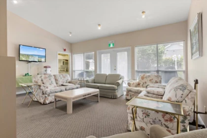 Hot Tub / Spa Photo of 4 730 Mccombs Drive, Harrison Hot Springs, BC