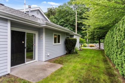 Outdoor Patio Photo of 4 730 Mccombs Drive, Harrison Hot Springs, BC