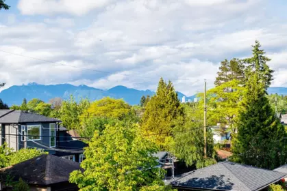 Hot Tub / Spa Photo of 2621 Mcbain Avenue, Vancouver, BC
