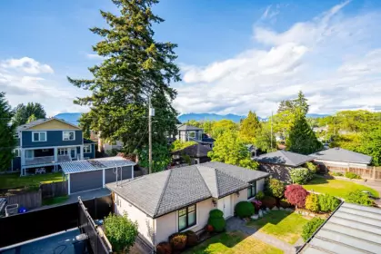Swimming Pool Photo of 2621 Mcbain Avenue, Vancouver, BC