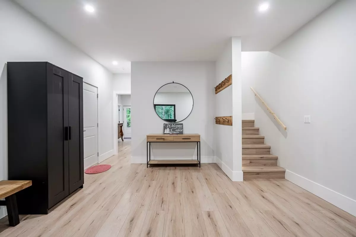 Living Room Photo of 47020 Snowmist Drive, Agassiz, BC