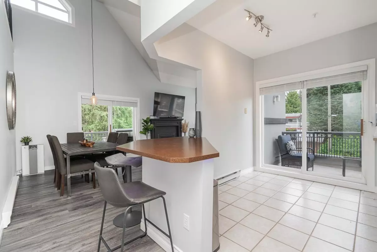 Dining Area Photo of 505 34101 Old Yale Road, Abbotsford, BC