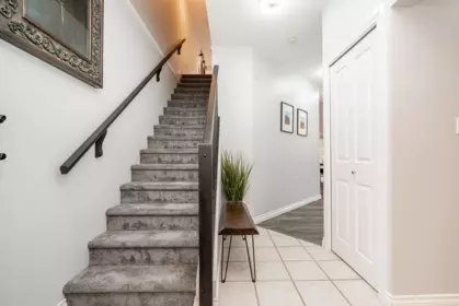 Hallway Photo of 505 34101 Old Yale Road, Abbotsford, BC
